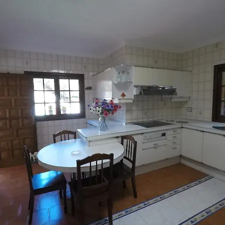 Old Peak Holiday home *